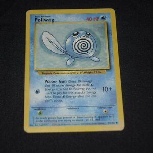Poliwag 59/102 Base Set Pokemon Card TCG, LP
